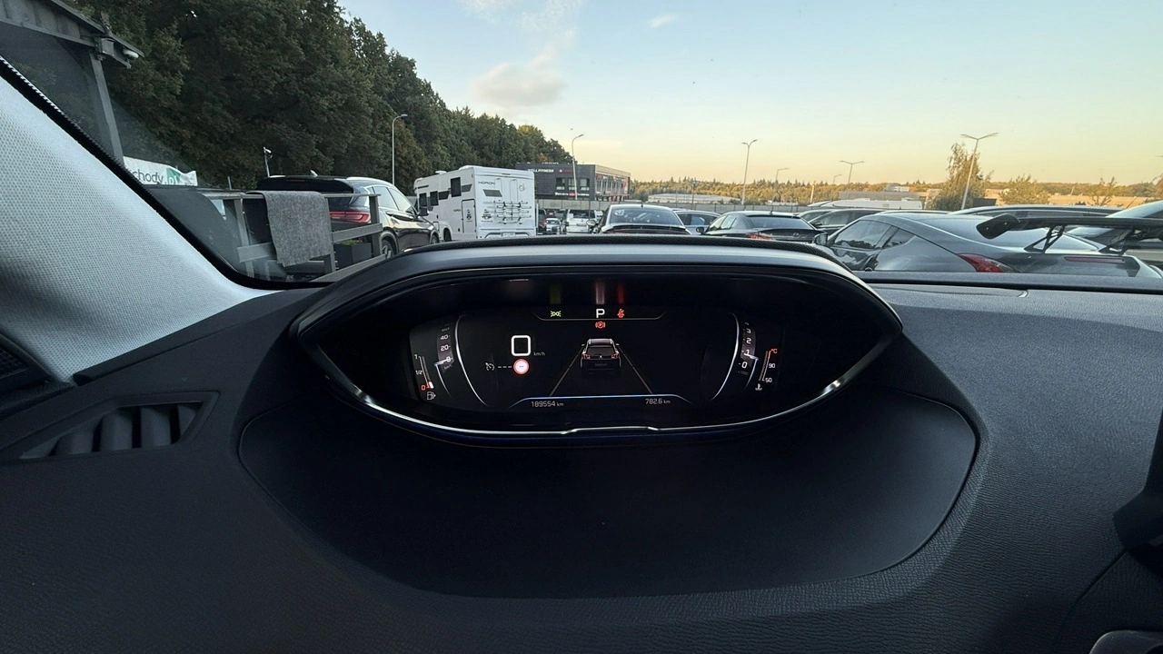 Peugeot 5008 - Zdjęcie 28