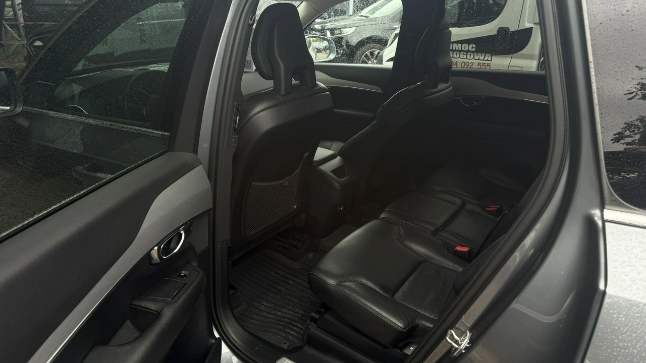 Volvo XC 90 - Zdjęcie 13