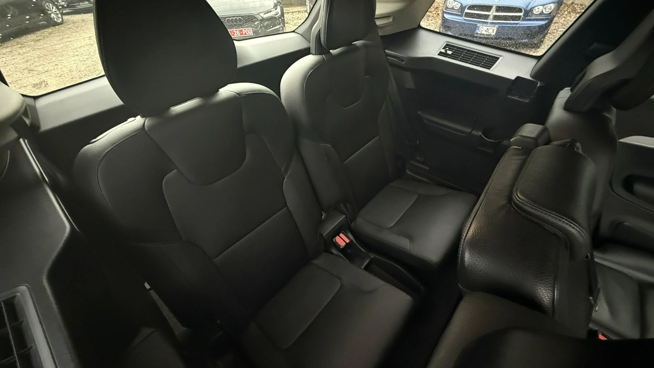 Volvo XC 90 - Zdjęcie 36