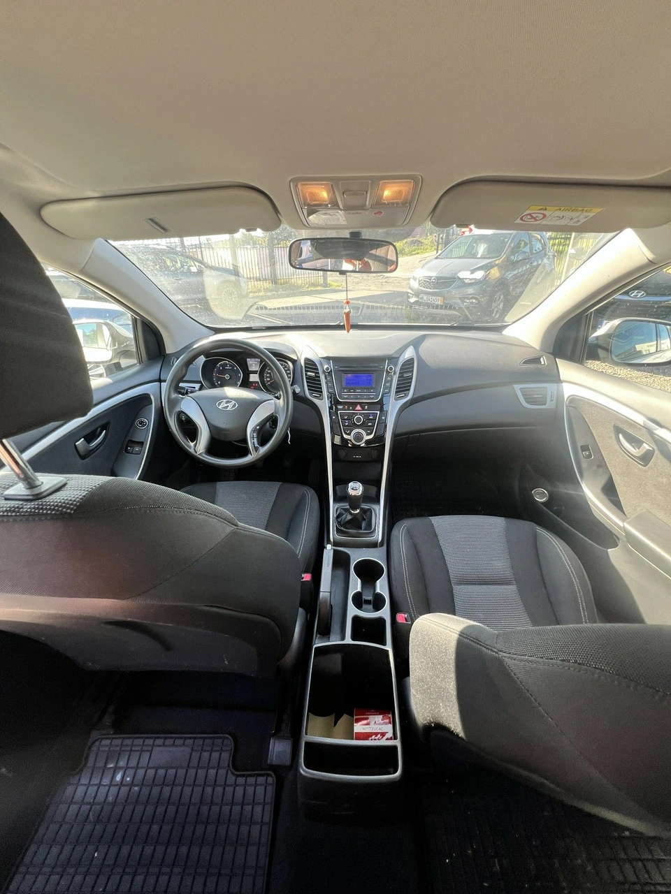 Hyundai i30 - Zdjęcie 9