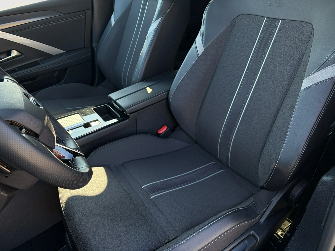 Opel Astra - Zdjęcie 12
