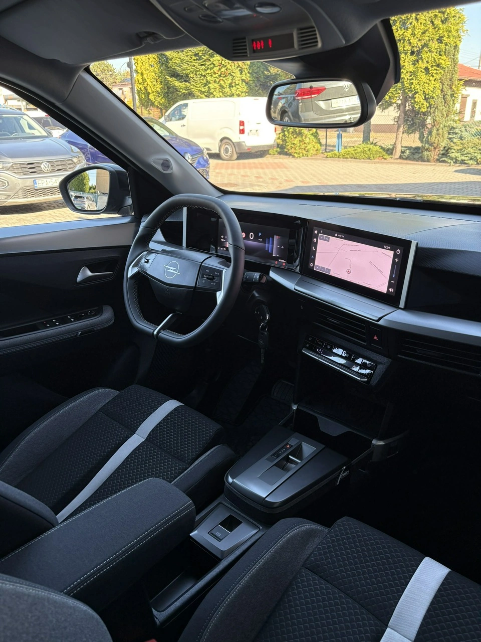 Opel Frontera - Zdjęcie 12
