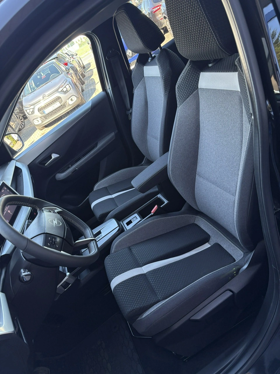 Opel Frontera - Zdjęcie 15