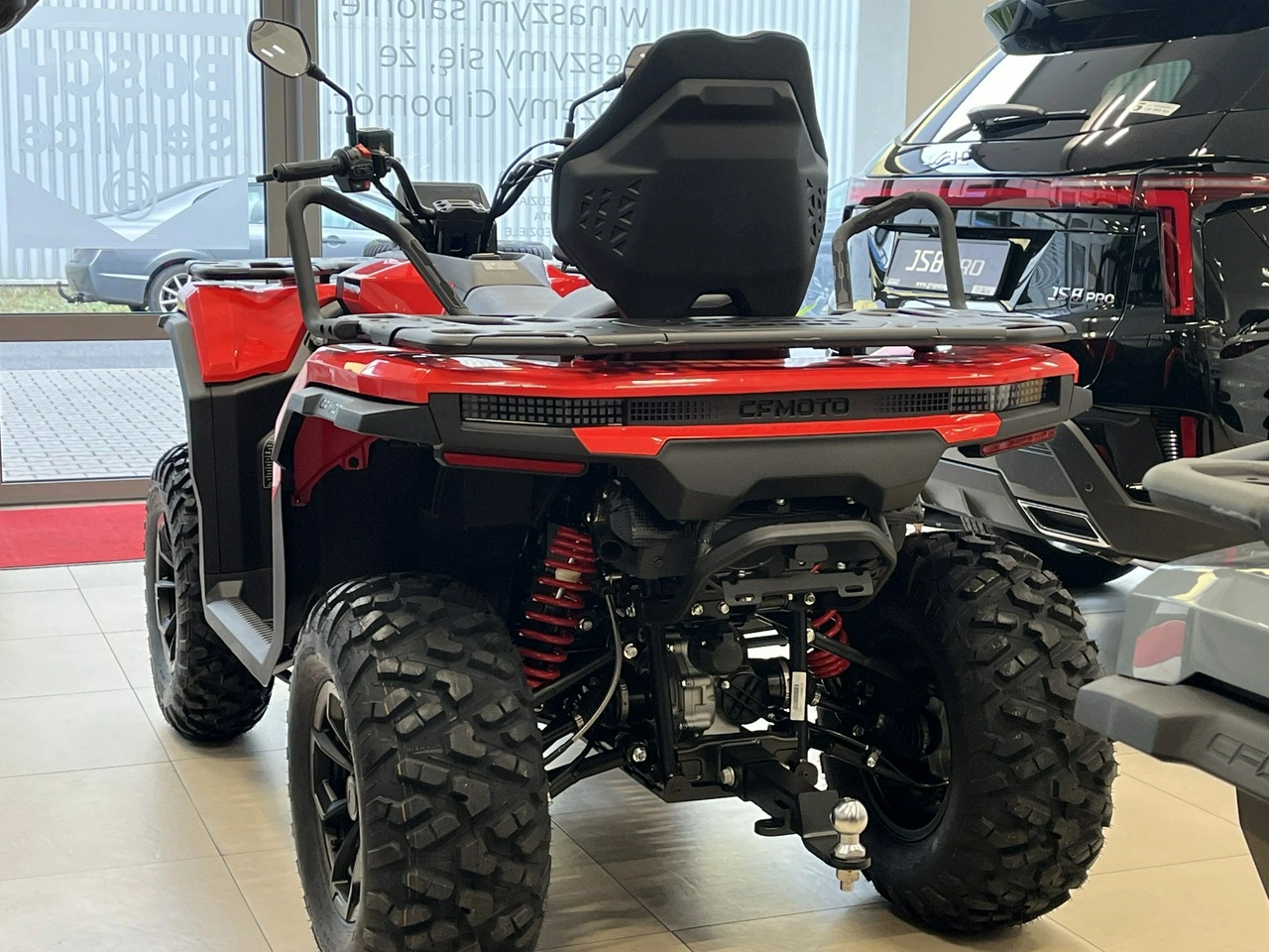 CF Moto C-Force - Zdjęcie 1
