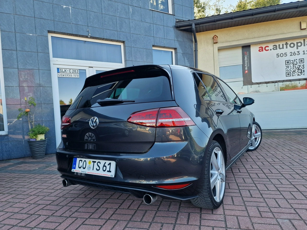 Volkswagen Golf - Zdjęcie 17
