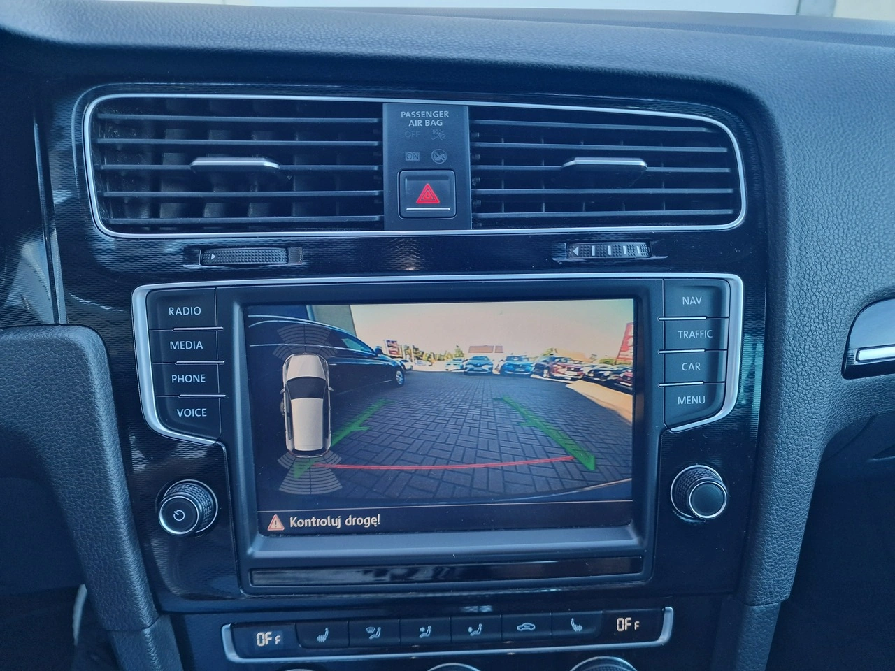 Volkswagen Golf - Zdjęcie 26