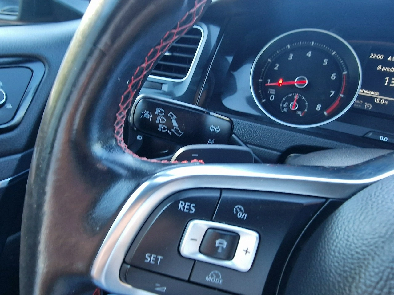 Volkswagen Golf - Zdjęcie 37