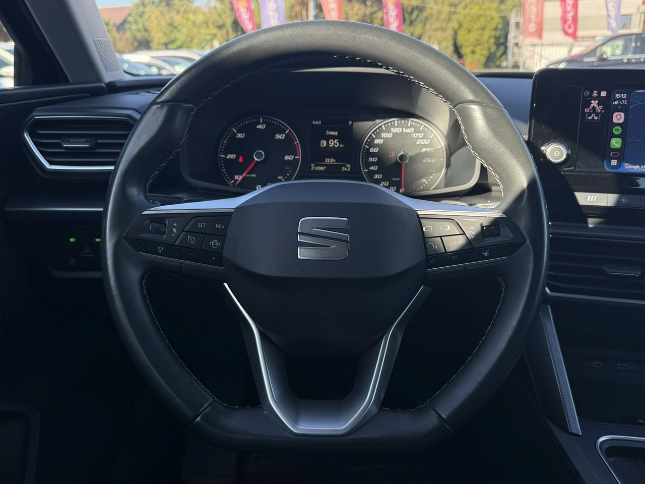 Seat Leon - Zdjęcie 14