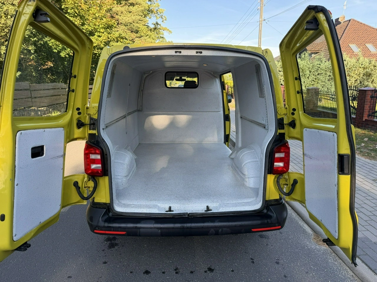 Volkswagen Transporter - Zdjęcie 2