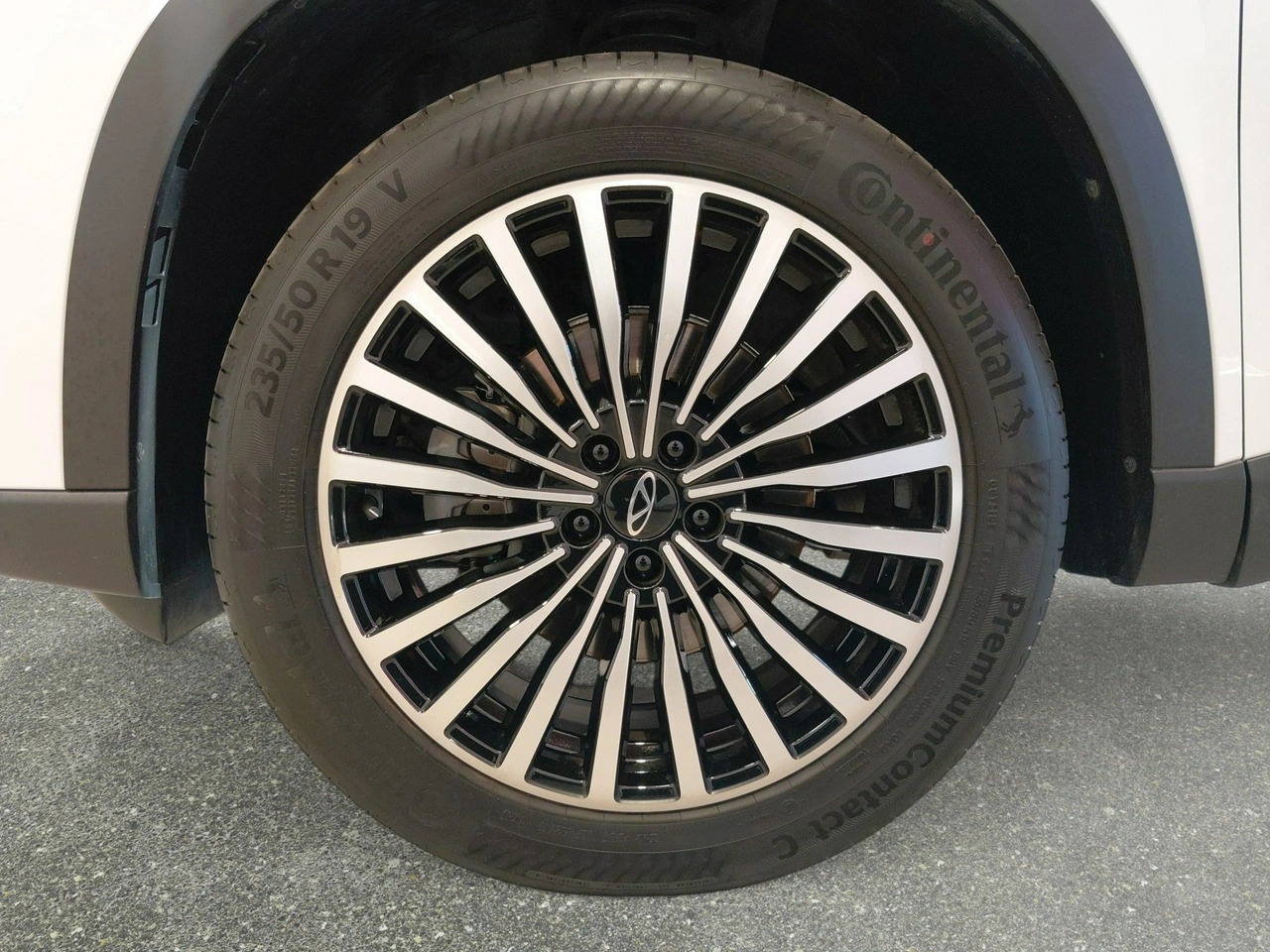Chery Tiggo 8 - Zdjęcie 9