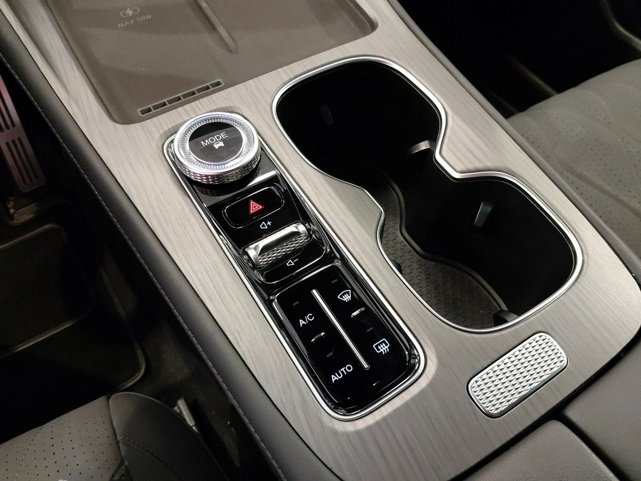 Chery Tiggo 8 - Zdjęcie 34
