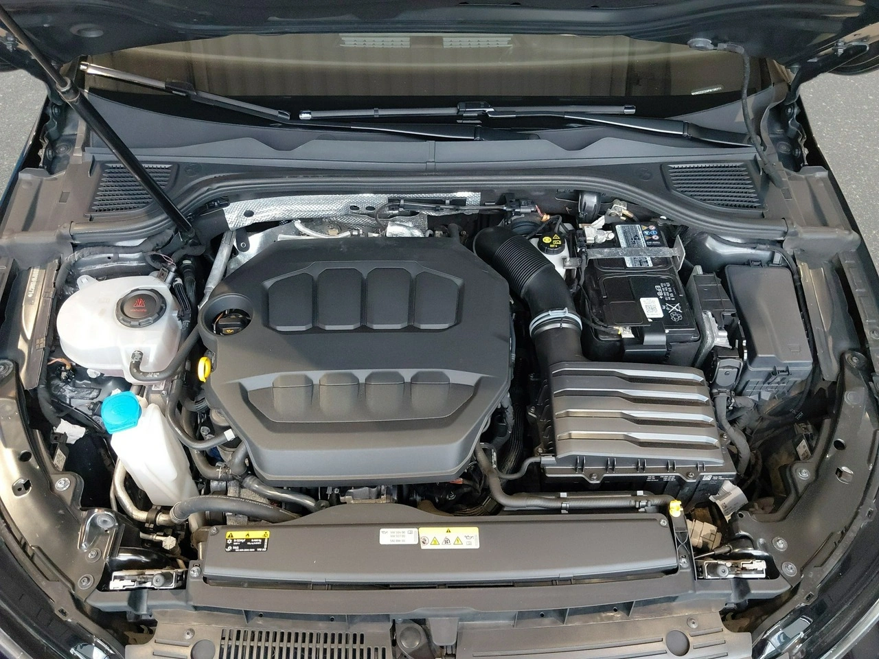 Volkswagen Golf - Zdjęcie 37