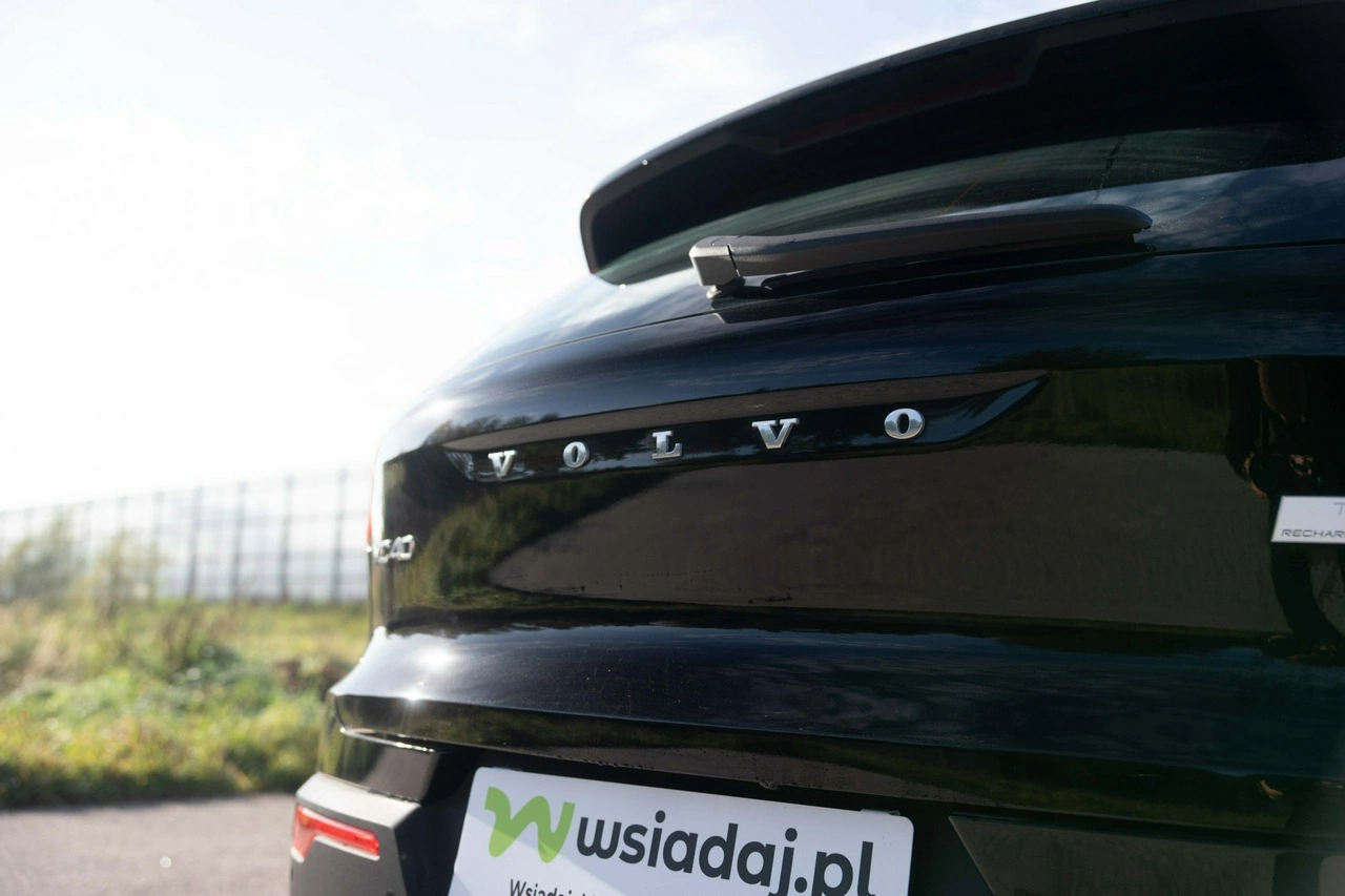 Volvo XC 40 - Zdjęcie 9