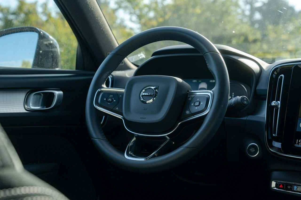 Volvo XC 40 - Zdjęcie 19
