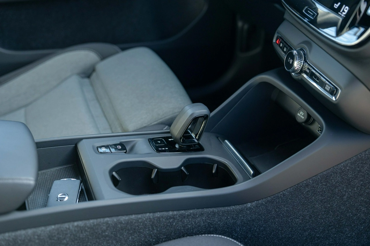 Volvo XC 40 - Zdjęcie 23