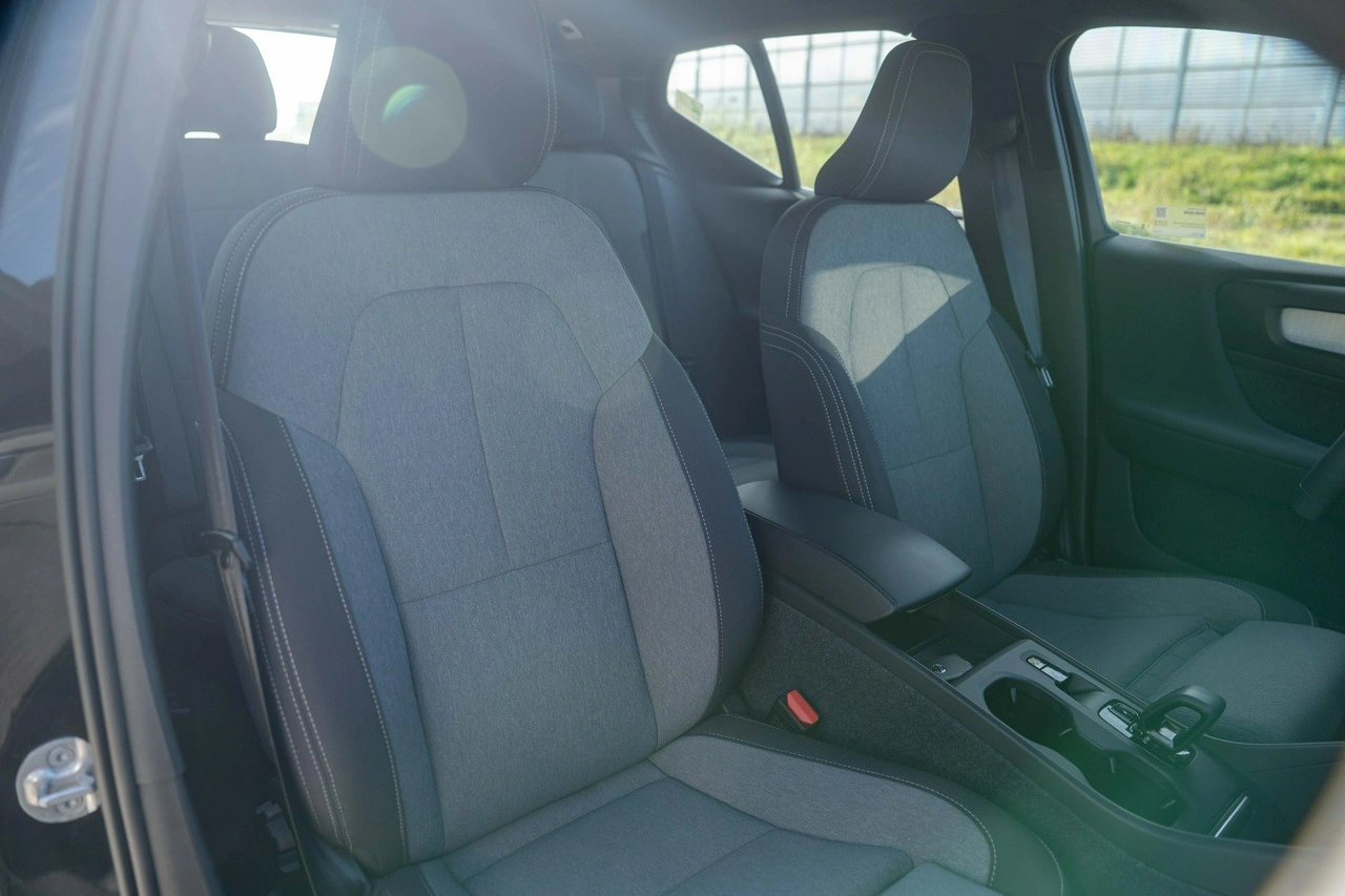 Volvo XC 40 - Zdjęcie 25