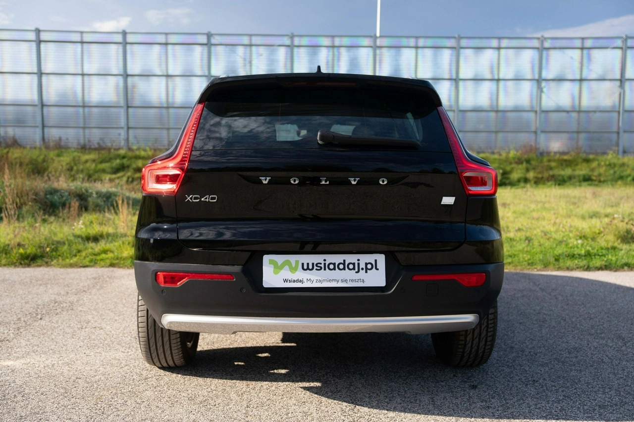 Volvo XC 40 - Zdjęcie 4