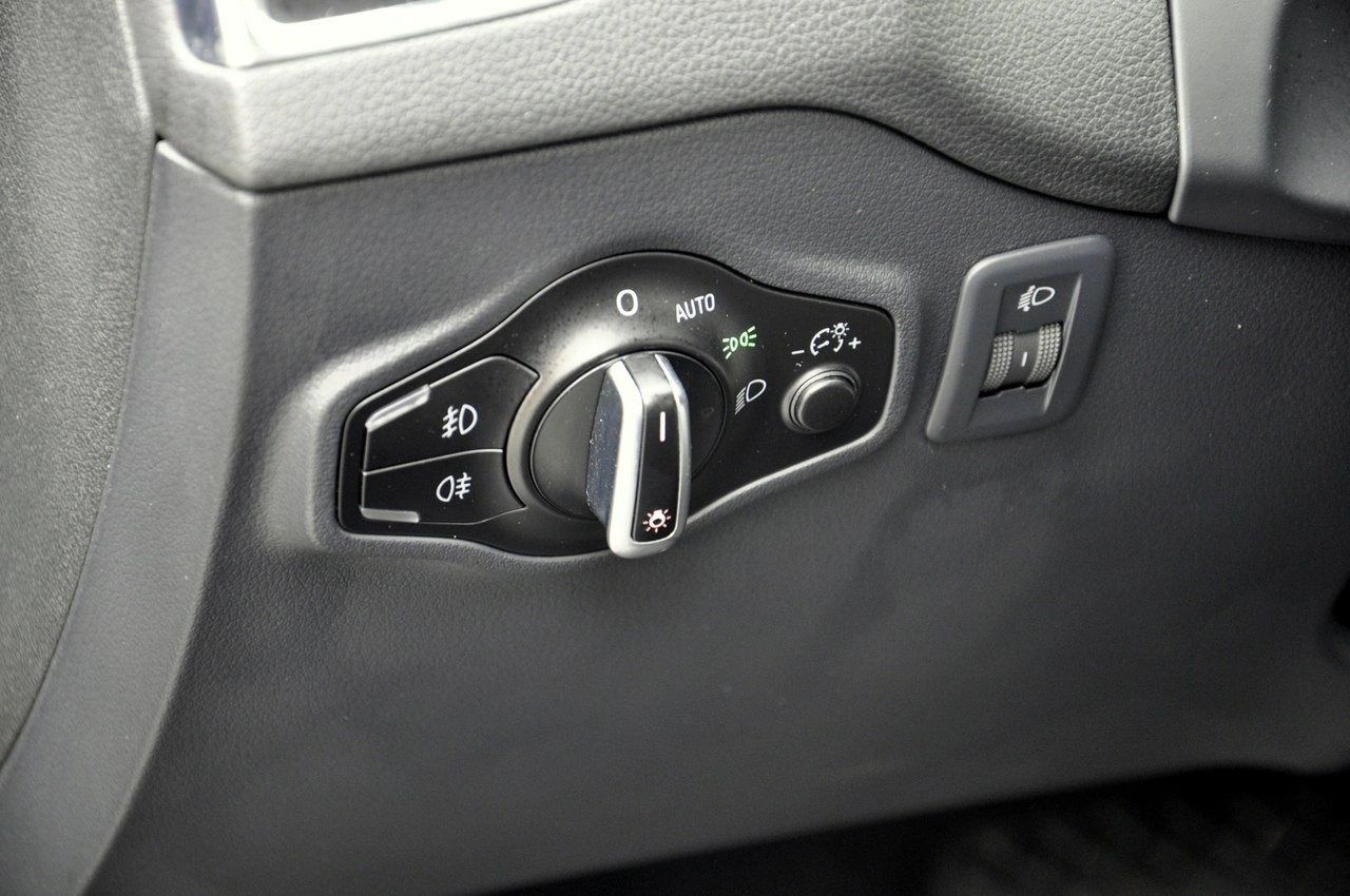 Audi Q5 - Zdjęcie 13