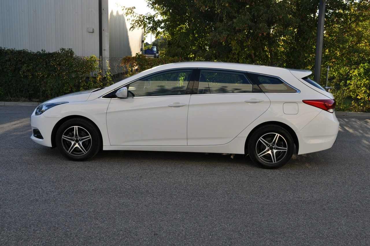 Hyundai i40 - Zdjęcie 9