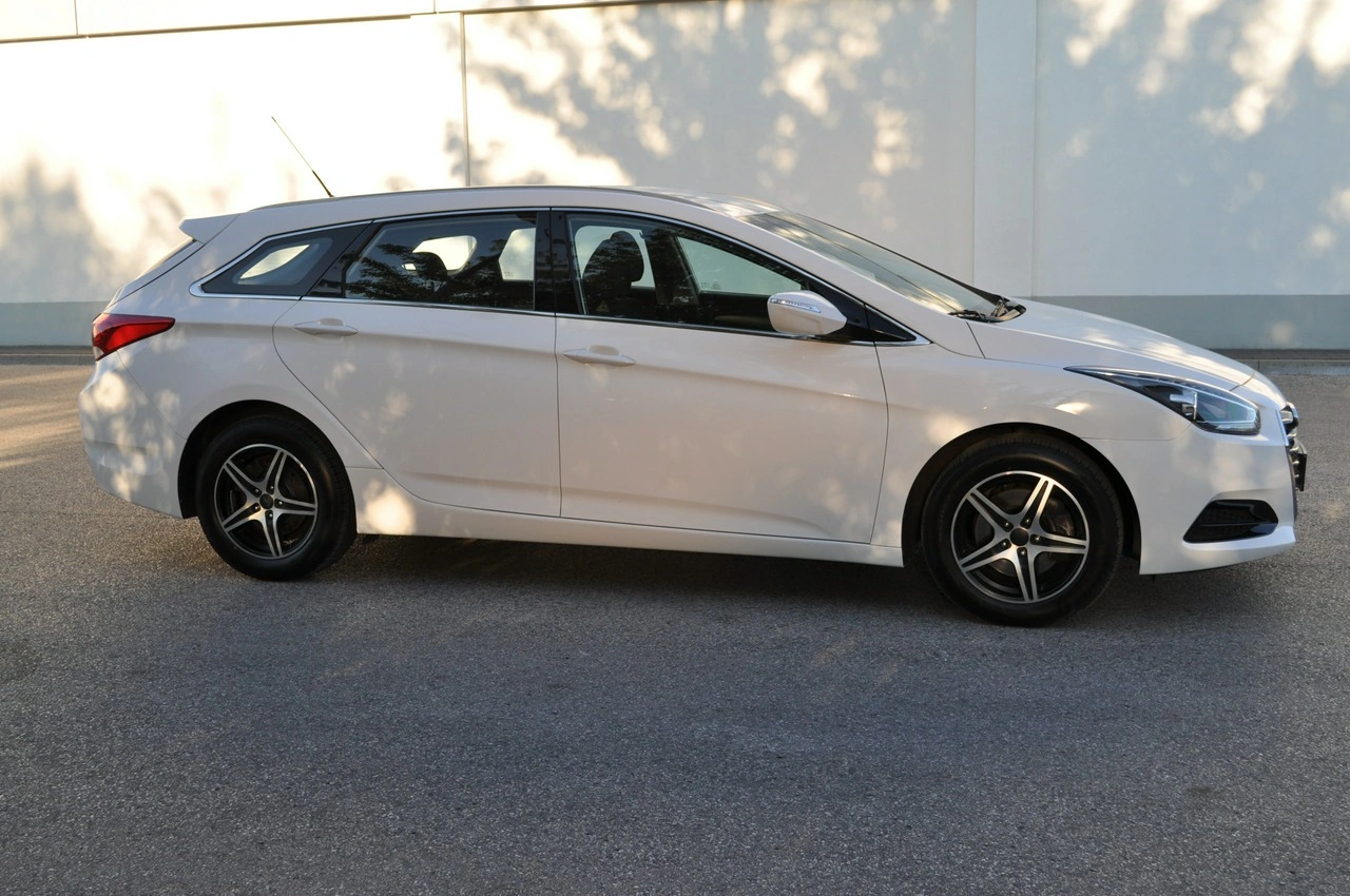 Hyundai i40 - Zdjęcie 2