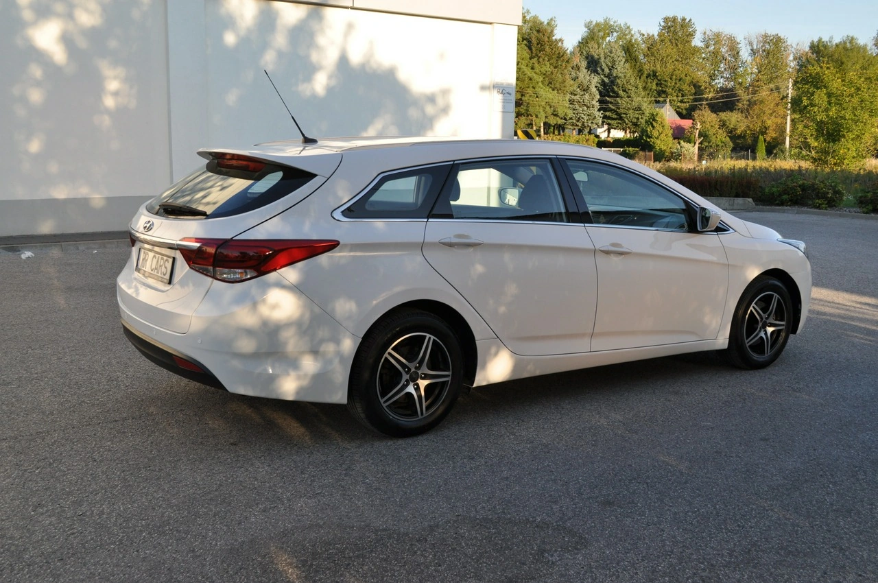 Hyundai i40 - Zdjęcie 4