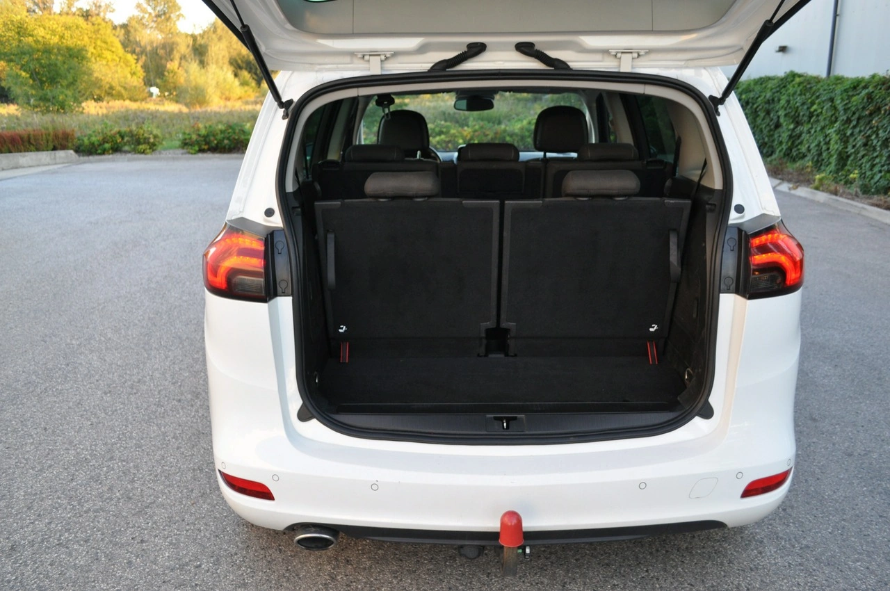 Opel Zafira - Zdjęcie 26