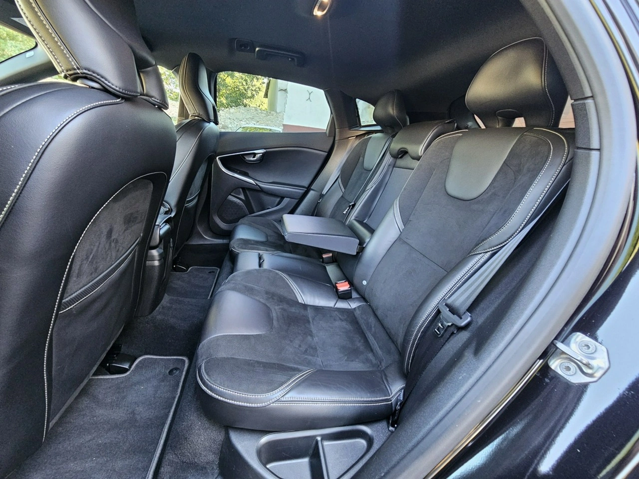 Volvo V40 - Zdjęcie 18