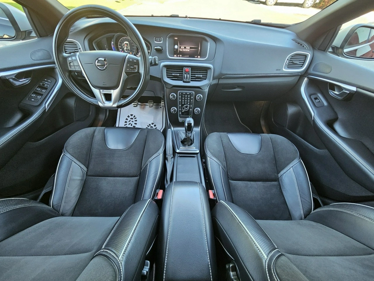 Volvo V40 - Zdjęcie 7