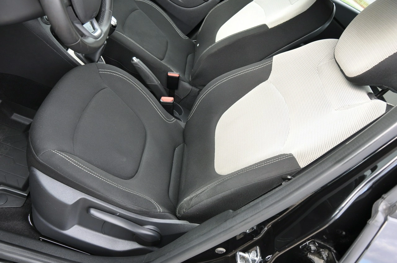 Renault Captur - Zdjęcie 9