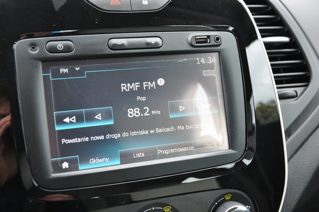 Renault Captur - Zdjęcie 17