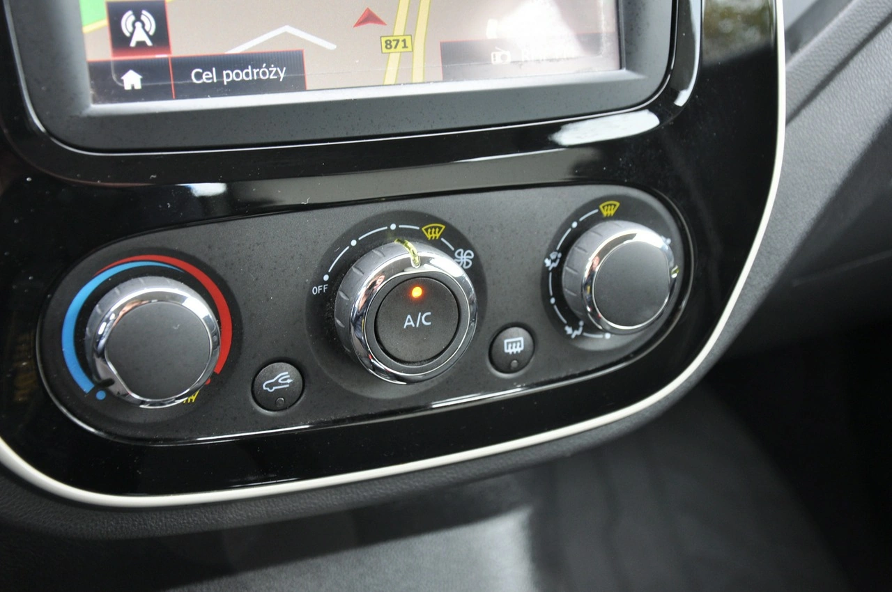 Renault Captur - Zdjęcie 19