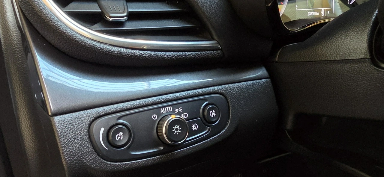 Opel Mokka X - Zdjęcie 18