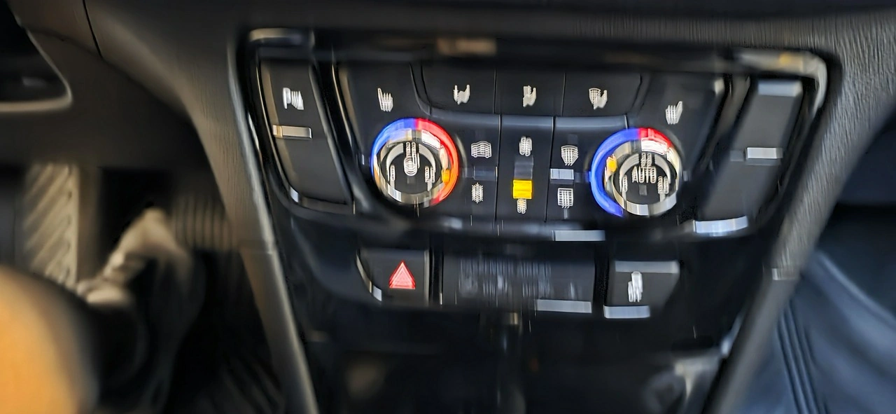 Opel Mokka X - Zdjęcie 22