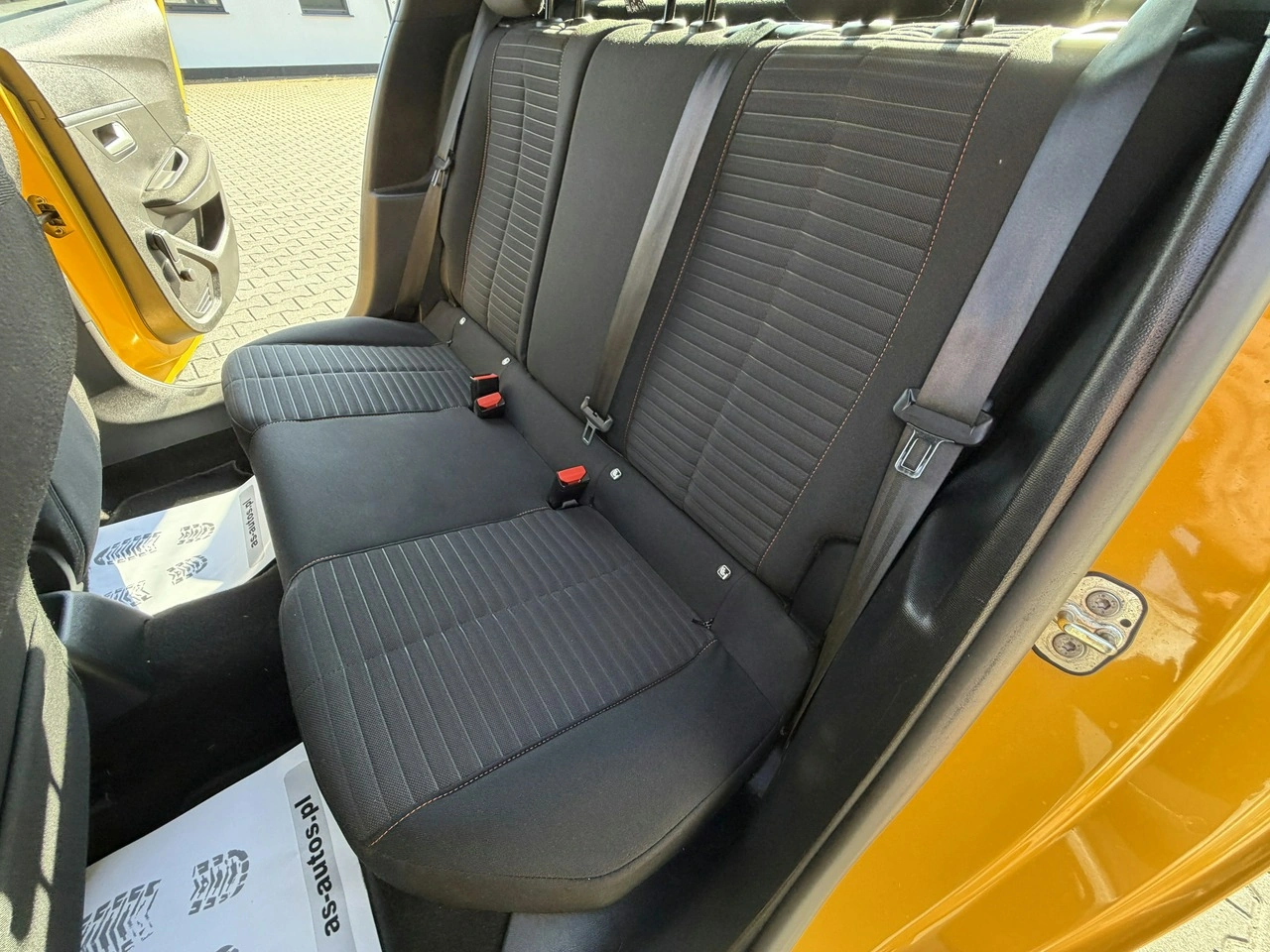 Peugeot 208 - Zdjęcie 18