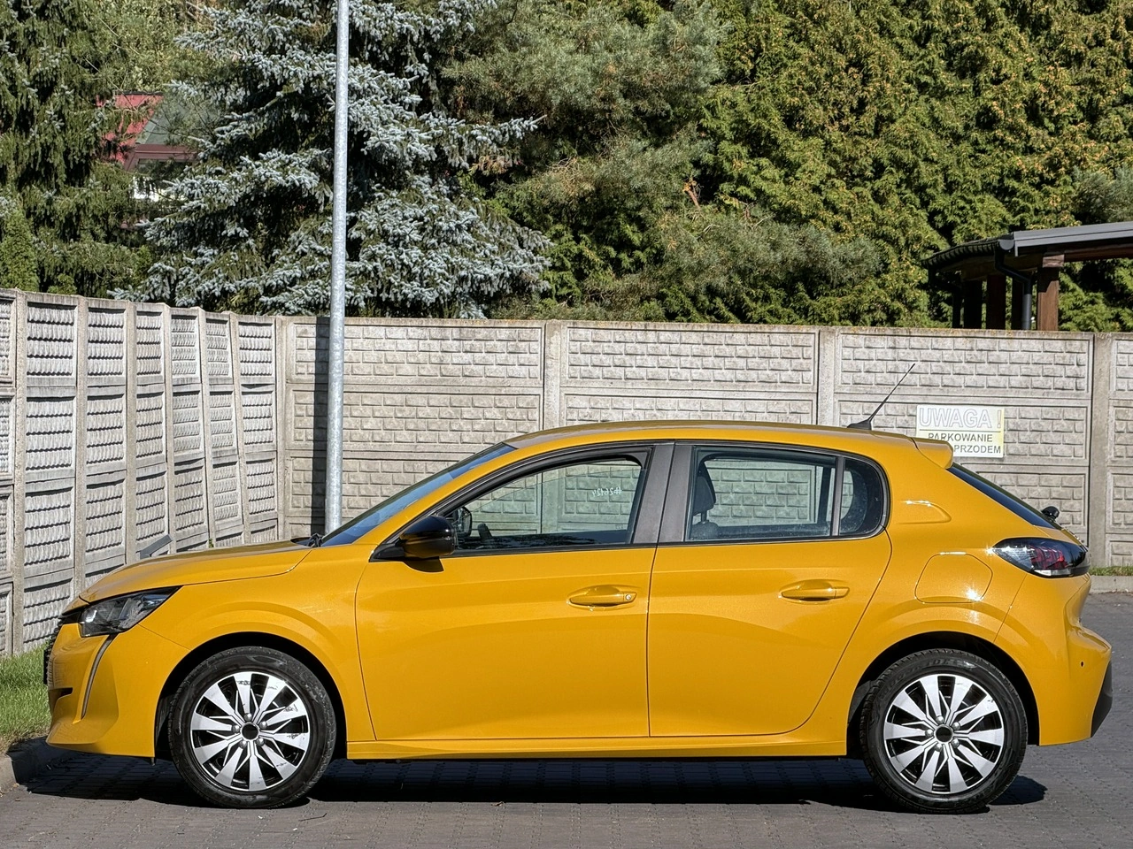 Peugeot 208 - Zdjęcie 32