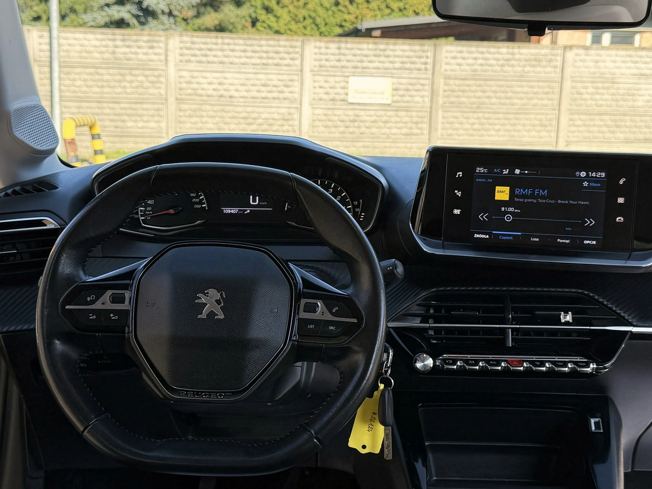 Peugeot 208 - Zdjęcie 44