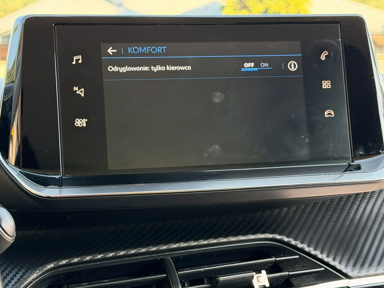 Peugeot 208 - Zdjęcie 53