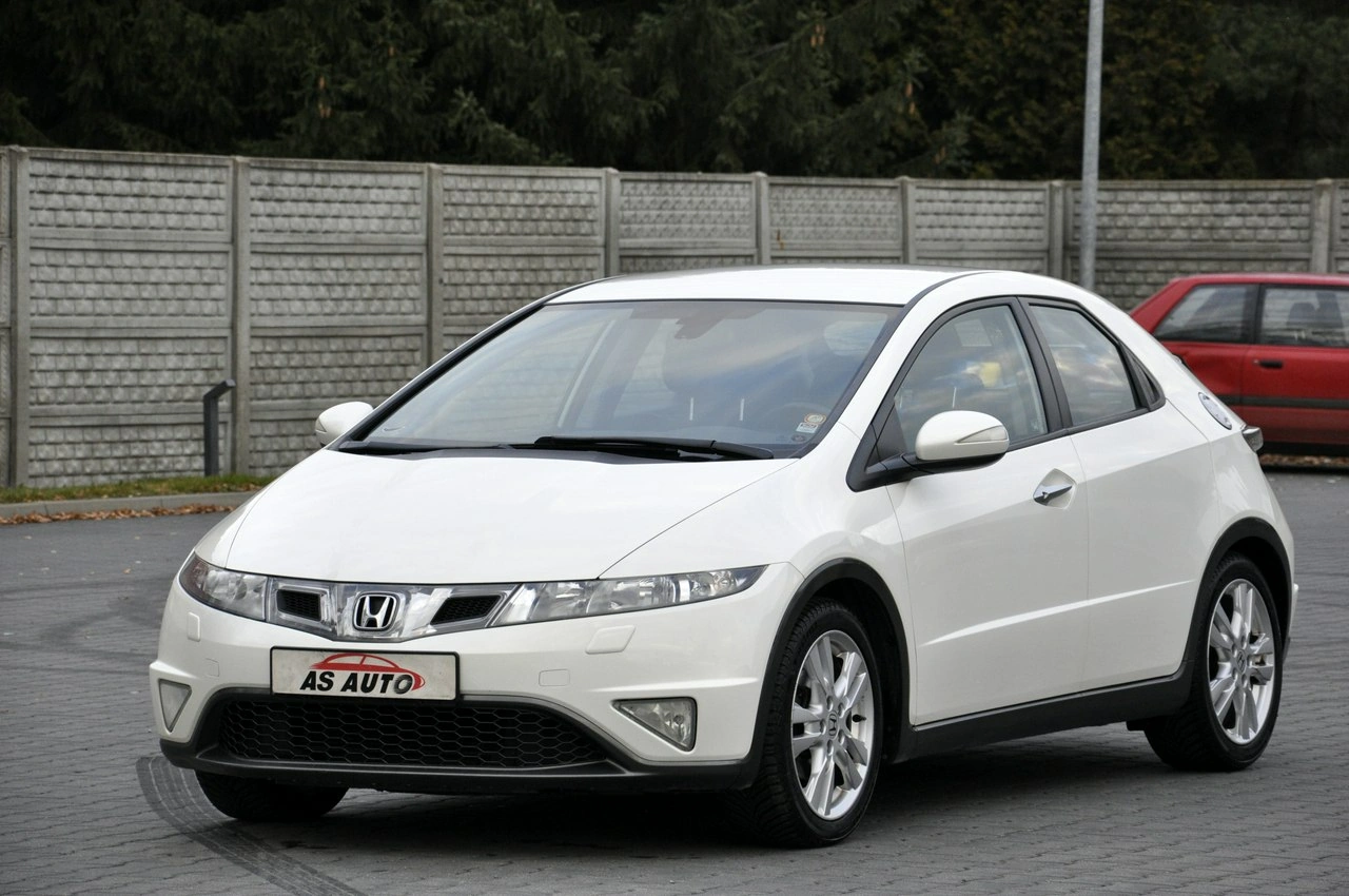 Honda Civic - Zdjęcie 19