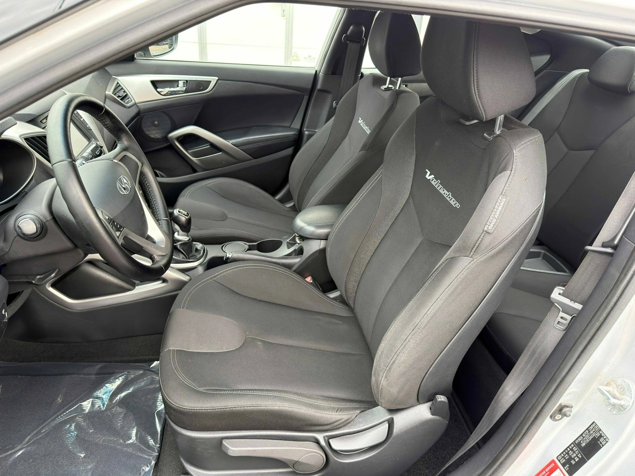 Hyundai Veloster - Zdjęcie 22