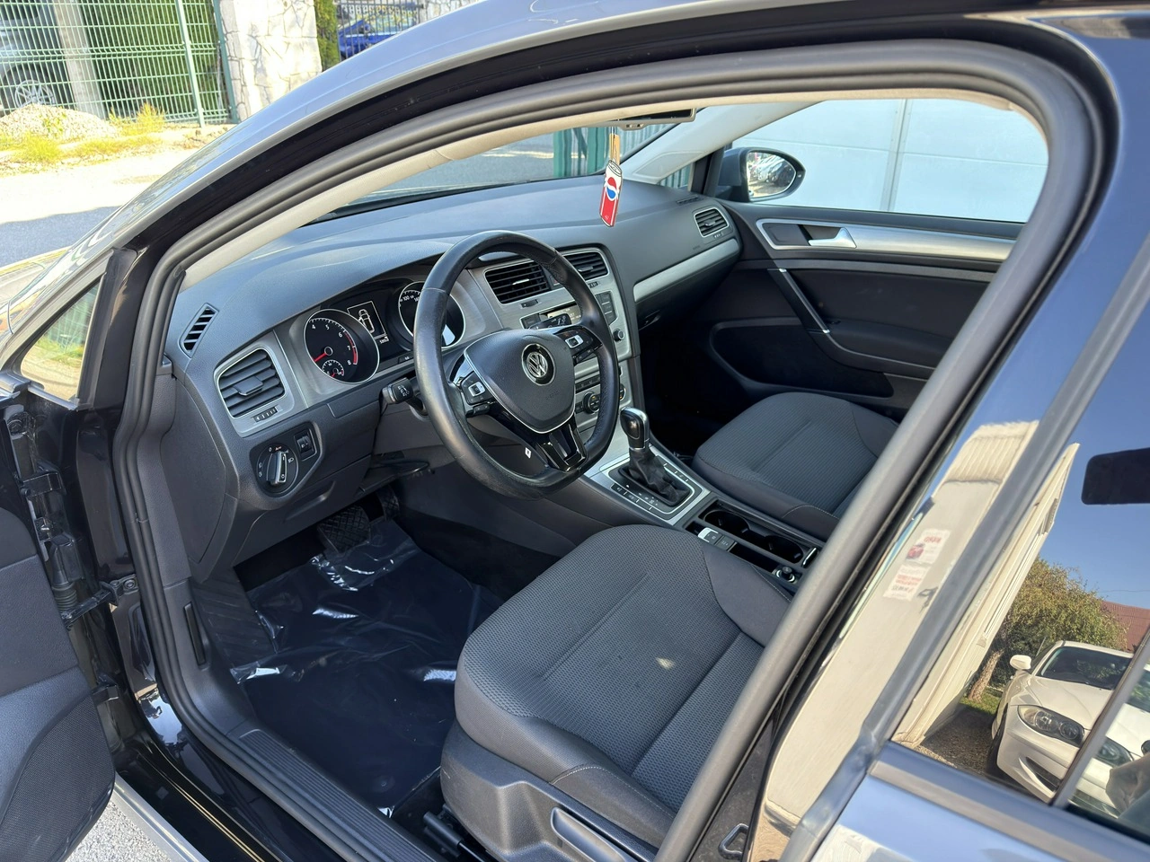 Volkswagen Golf - Zdjęcie 11