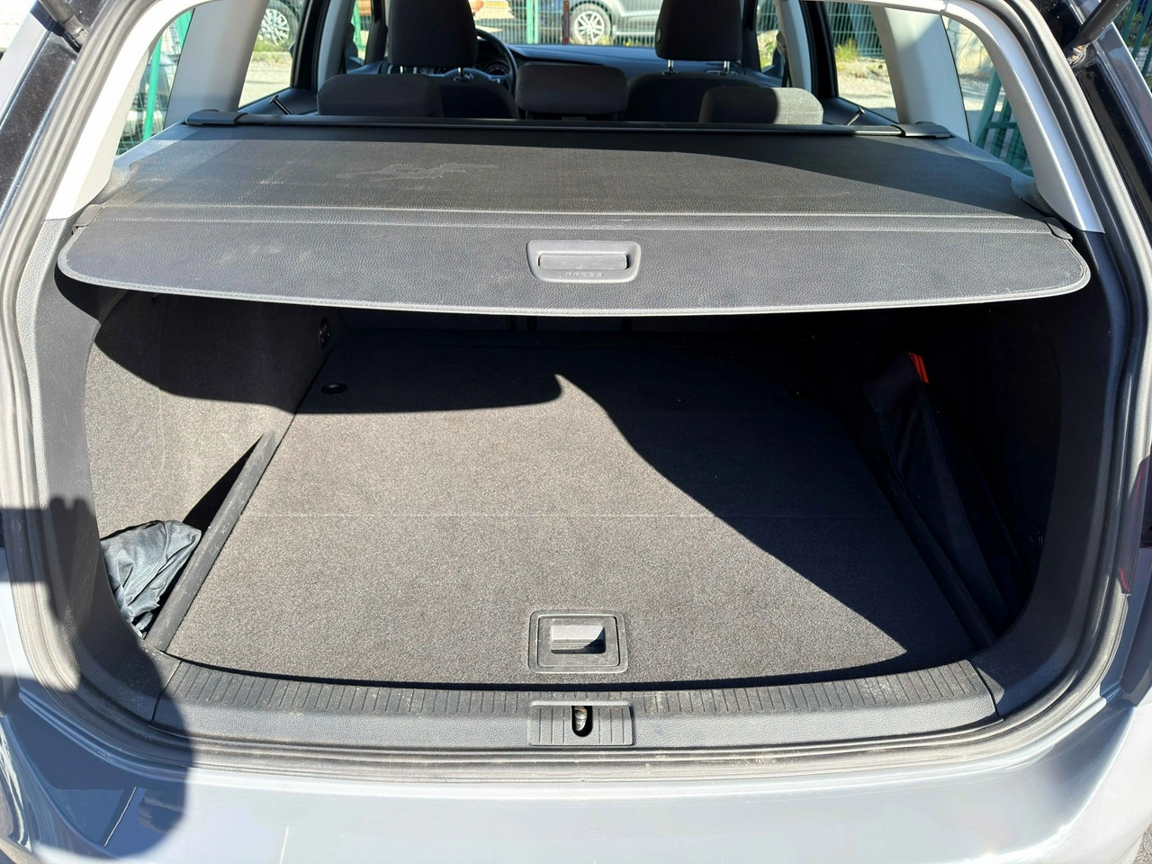 Volkswagen Golf - Zdjęcie 17