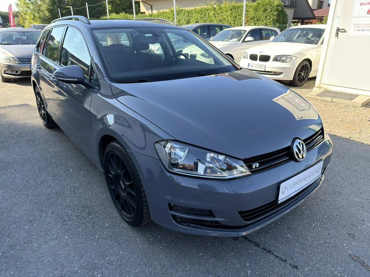 Volkswagen Golf - Główne zdjęcie