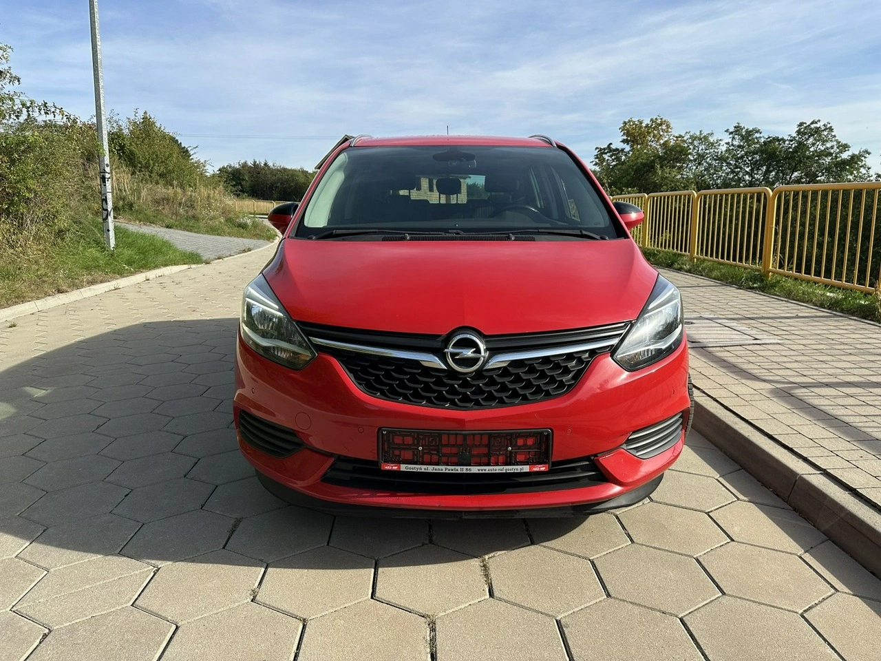Opel Zafira - Zdjęcie 1