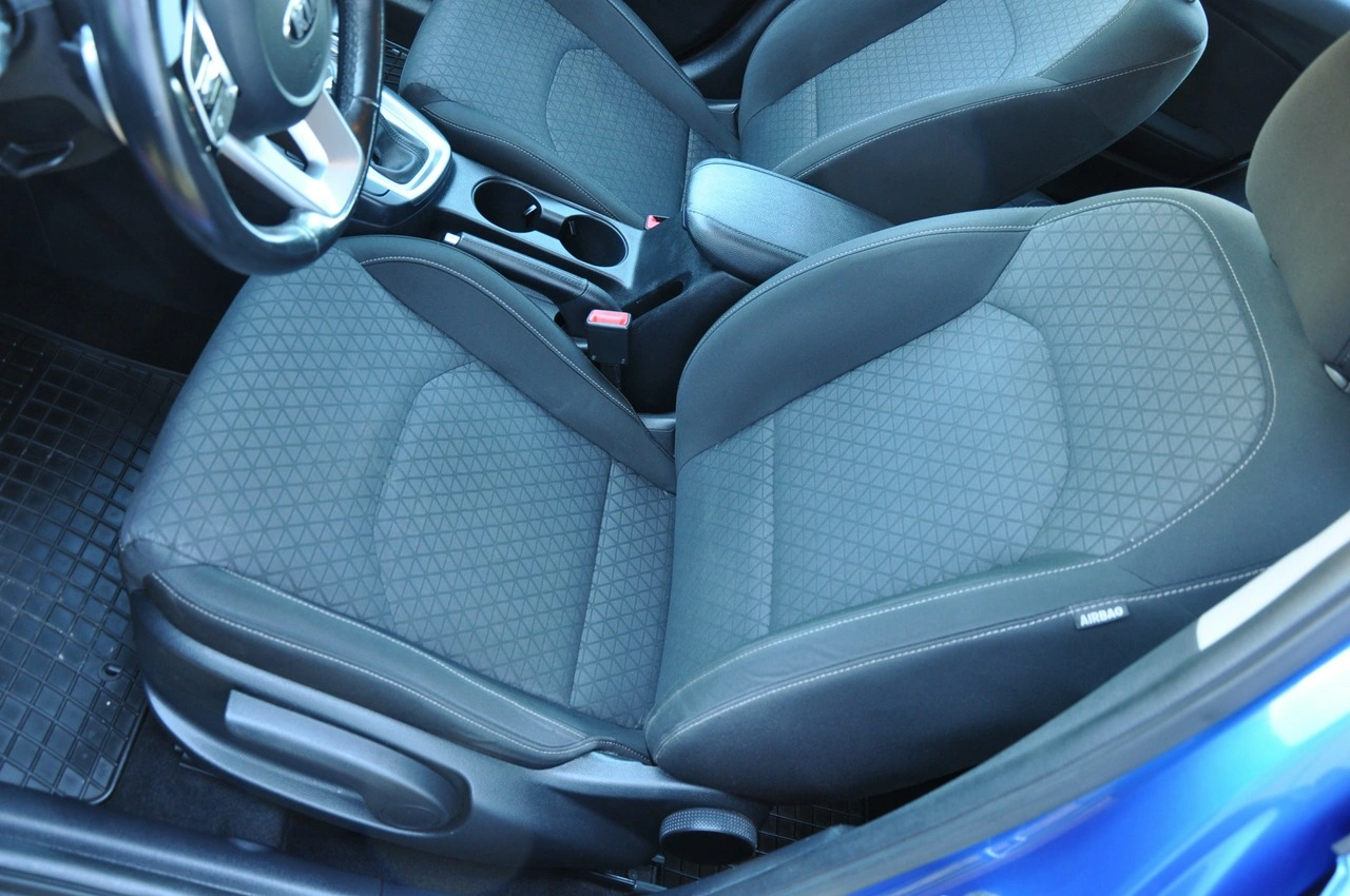 Kia Ceed - Zdjęcie 11