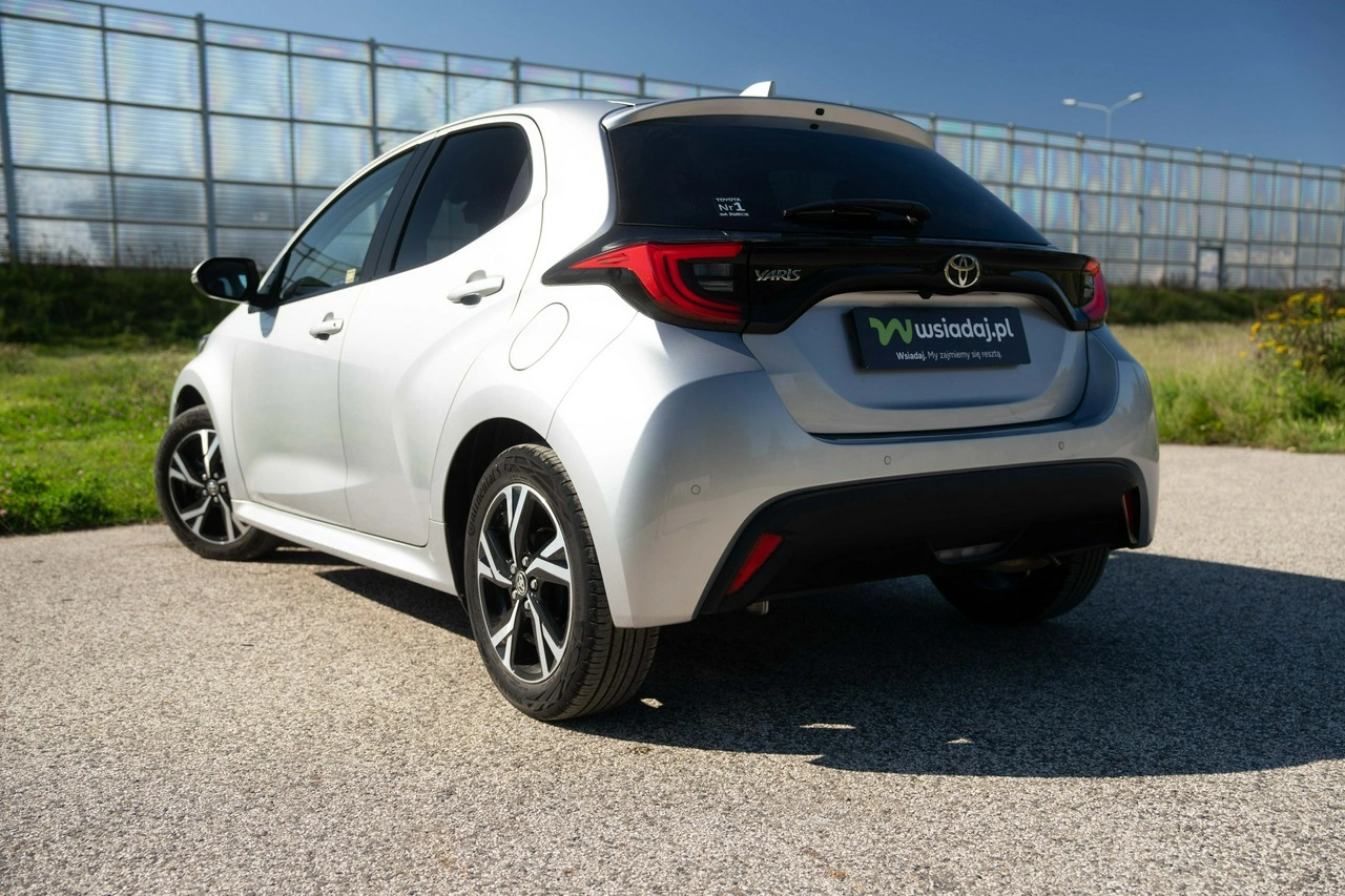 Toyota Yaris - Zdjęcie 3