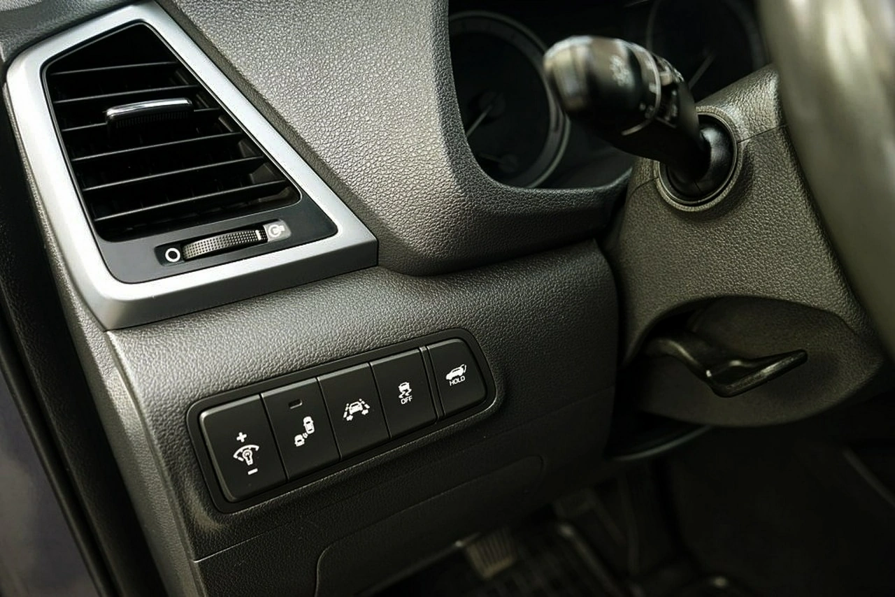 Hyundai Tucson - Zdjęcie 25