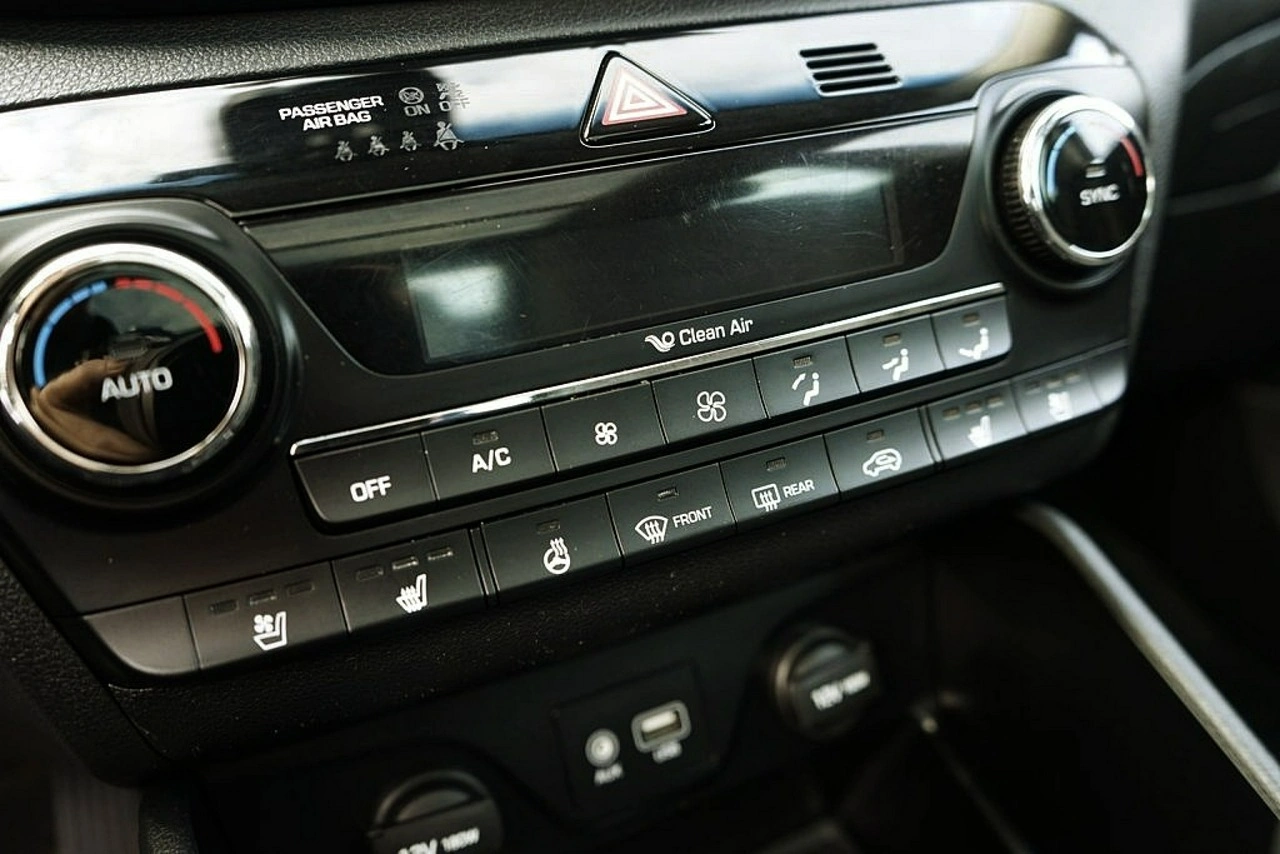 Hyundai Tucson - Zdjęcie 29