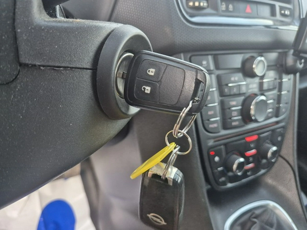 Opel Meriva - Zdjęcie 24