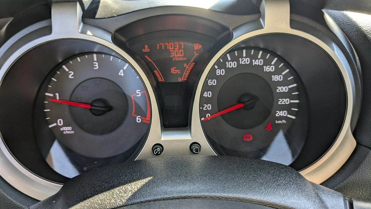 Nissan Juke - Zdjęcie 22