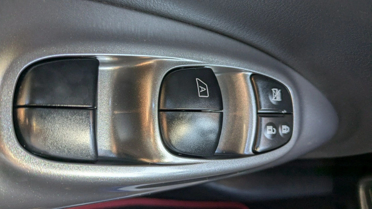 Nissan Juke - Zdjęcie 33
